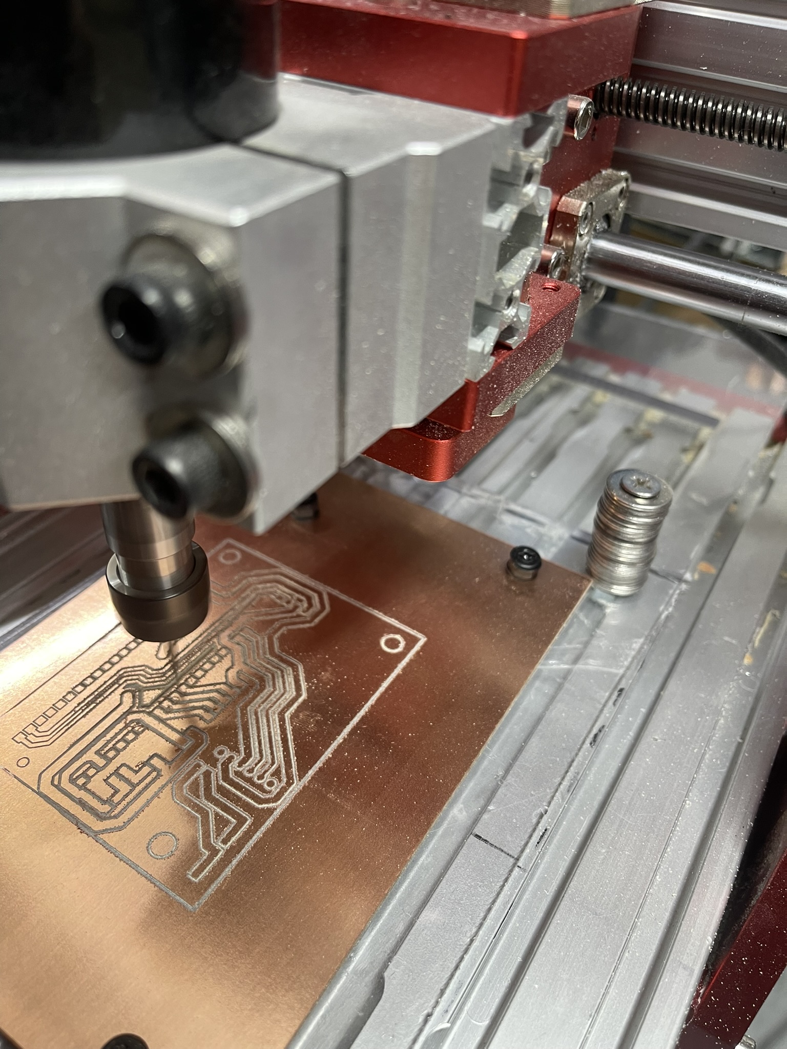 Fraisage CNC d'un circuit imprimé